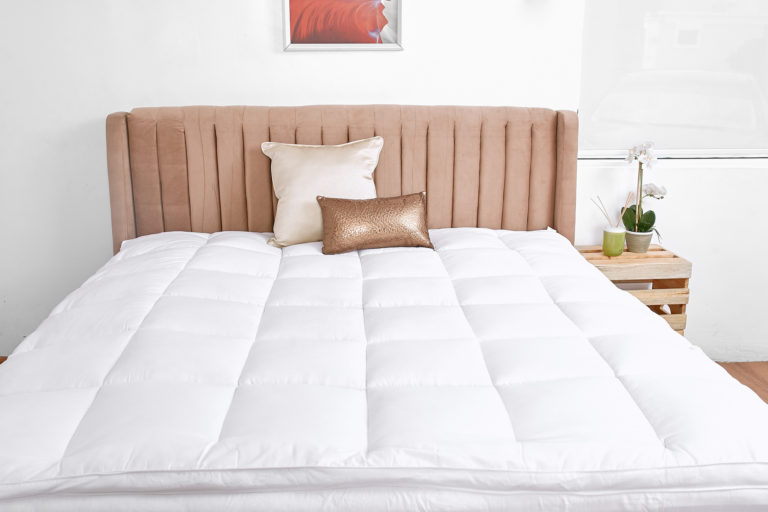 organic down alternative mattress topper